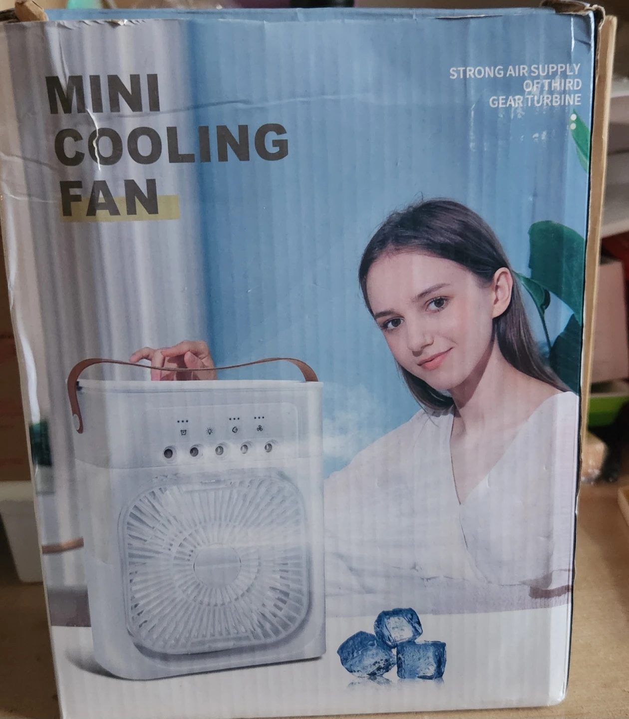 Mini Cooling Fan with Fine Mist - photo 3