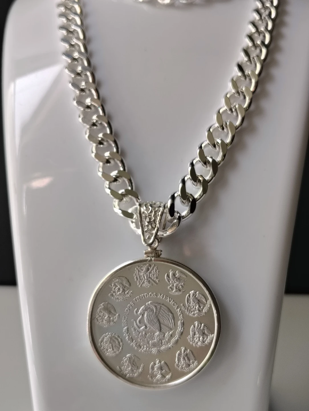 Silver plated necklace with coin 2023 libertad de México - photo 3