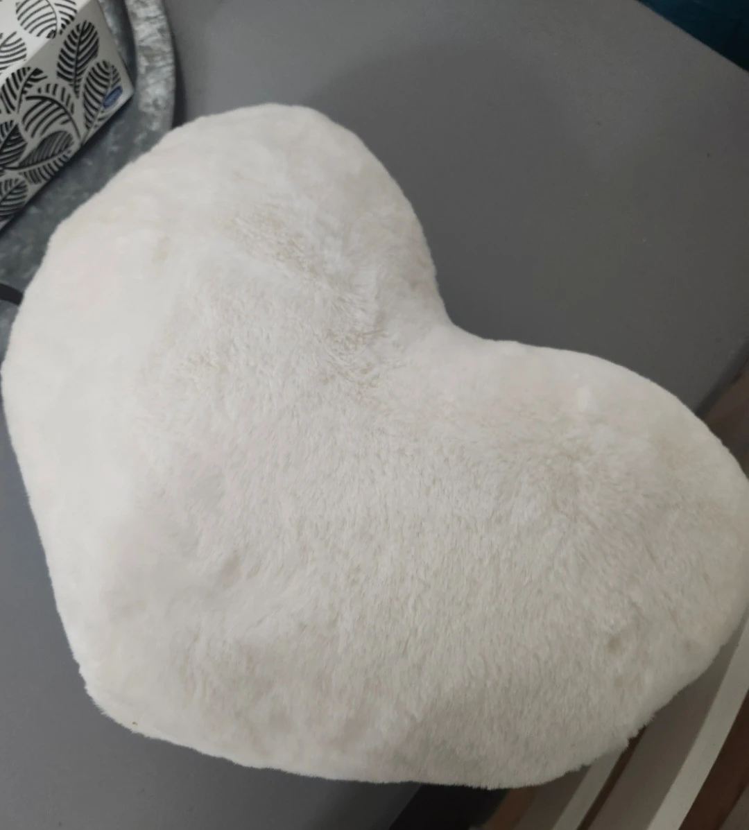 White Heart Shaped Plush Pillow - photo 3