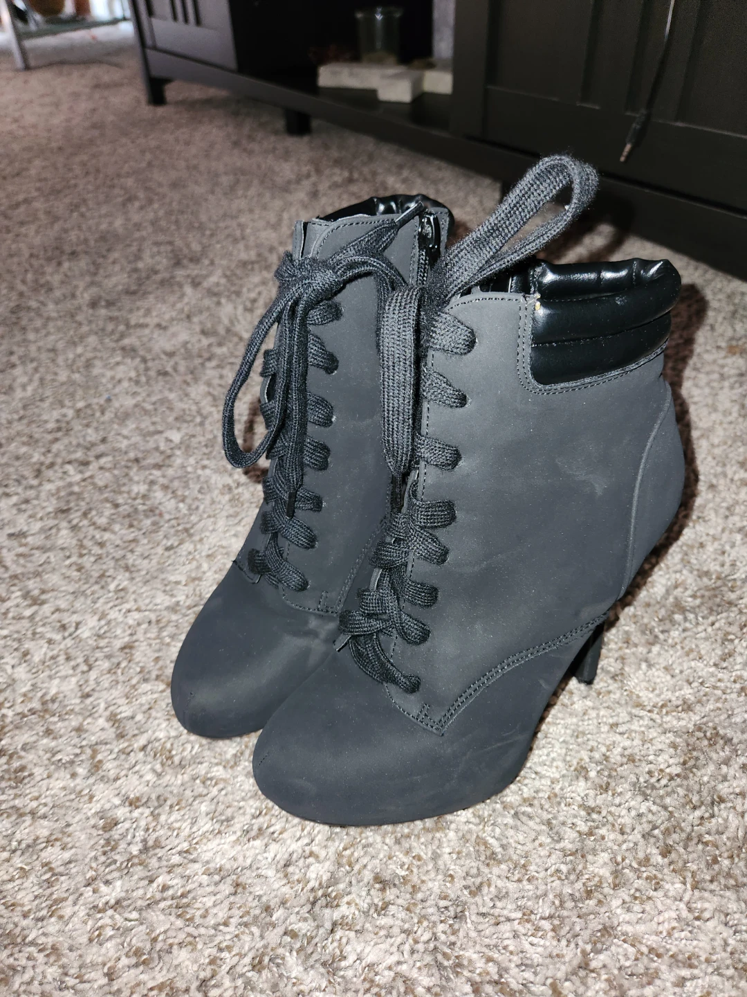 Black Lace-Up Heeled Ankle Boots - photo 3