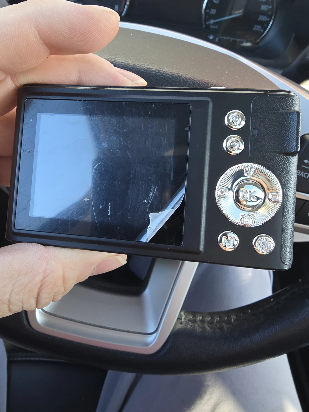 4K Ultra HD Digital Camera - photo 2