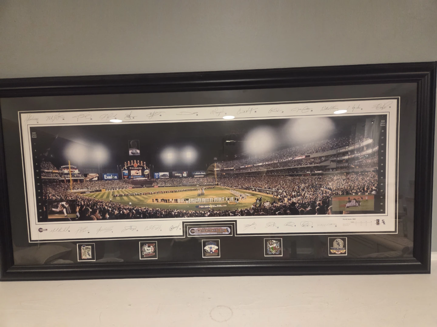 White Sox World Series photo with Signatures and Stamps