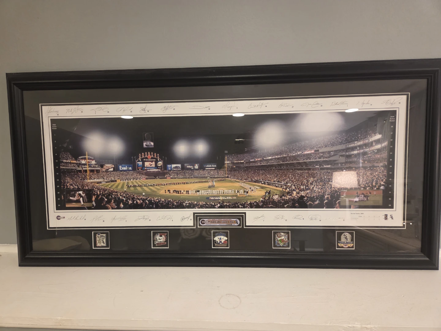 White Sox World Series photo with Signatures and Stamps - photo 2