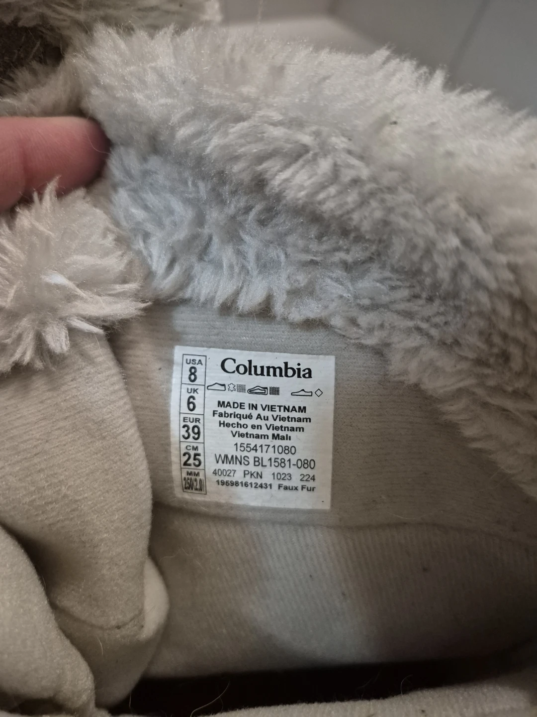 Columbia Women's Waterproof Winter Boots Size 8 - photo 5