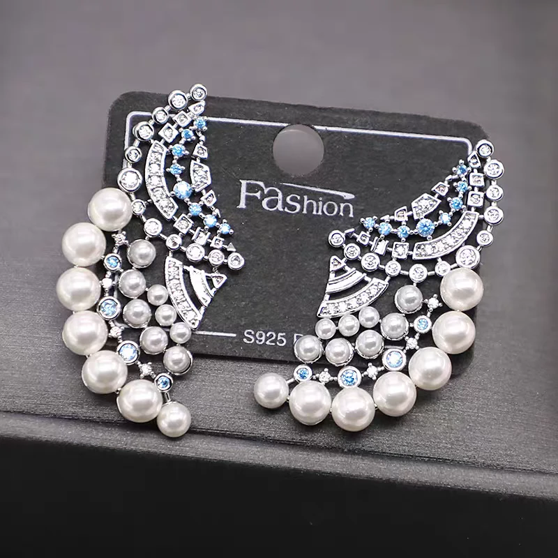 Elegant Pearl and Crystal Fan Earrings