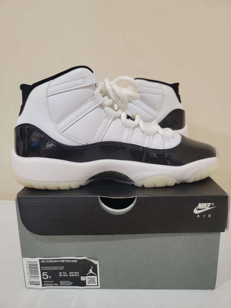 AIR JORDAN 11 RETRO (GS)