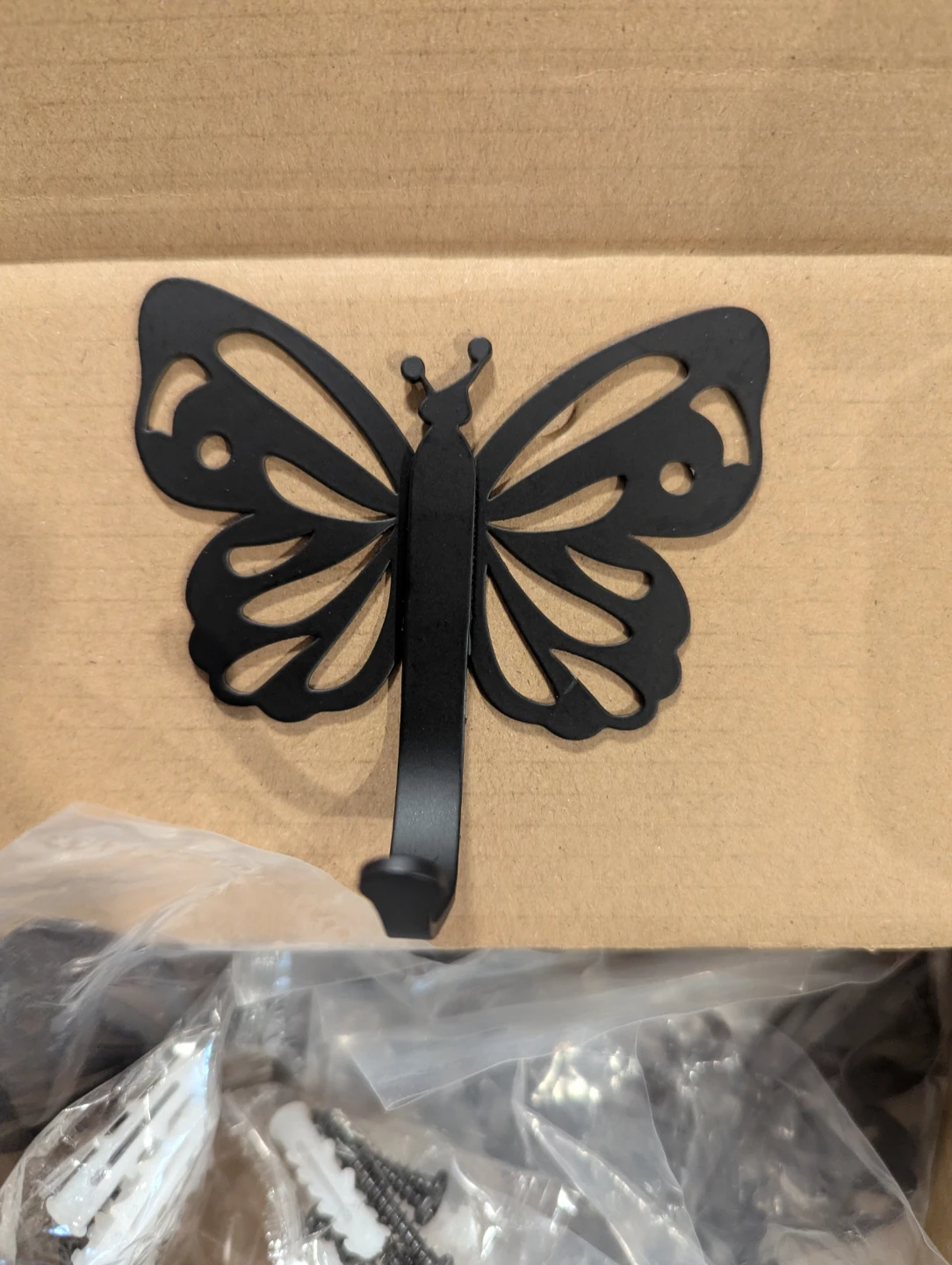 Butterfly Wall Hooks 20lb Hanger 6-Pack