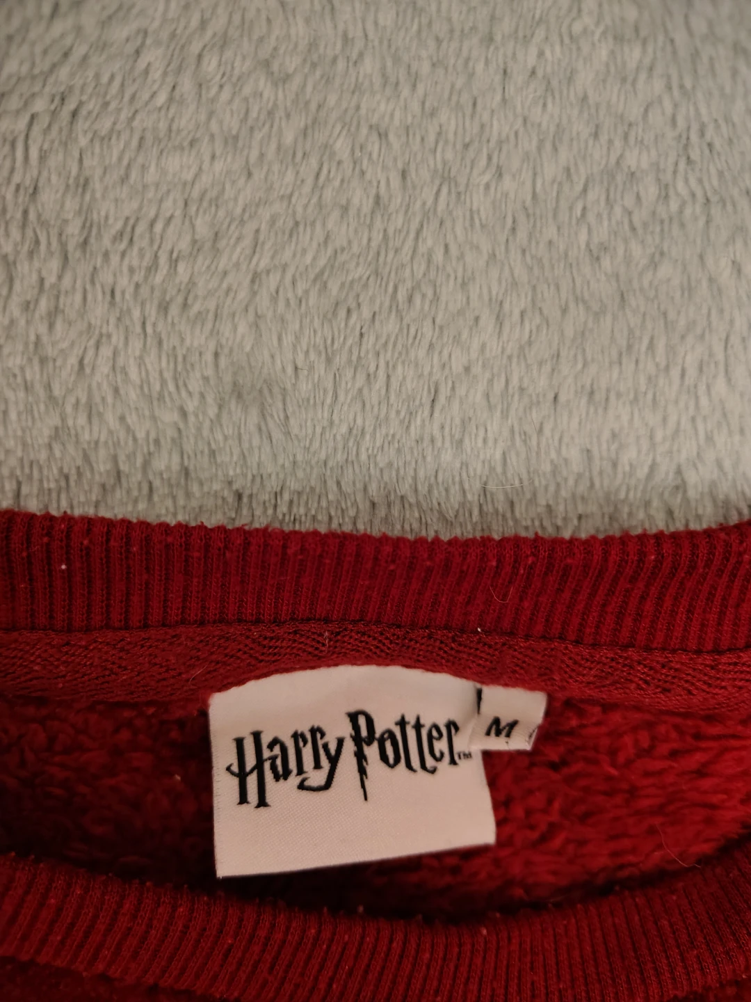 Harry Potter Red Fleece Pullover Size M - photo 3
