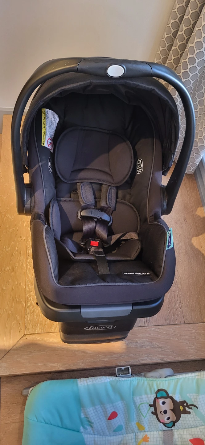 Graco SnugRide SnugLock 35 Infant Car Seat