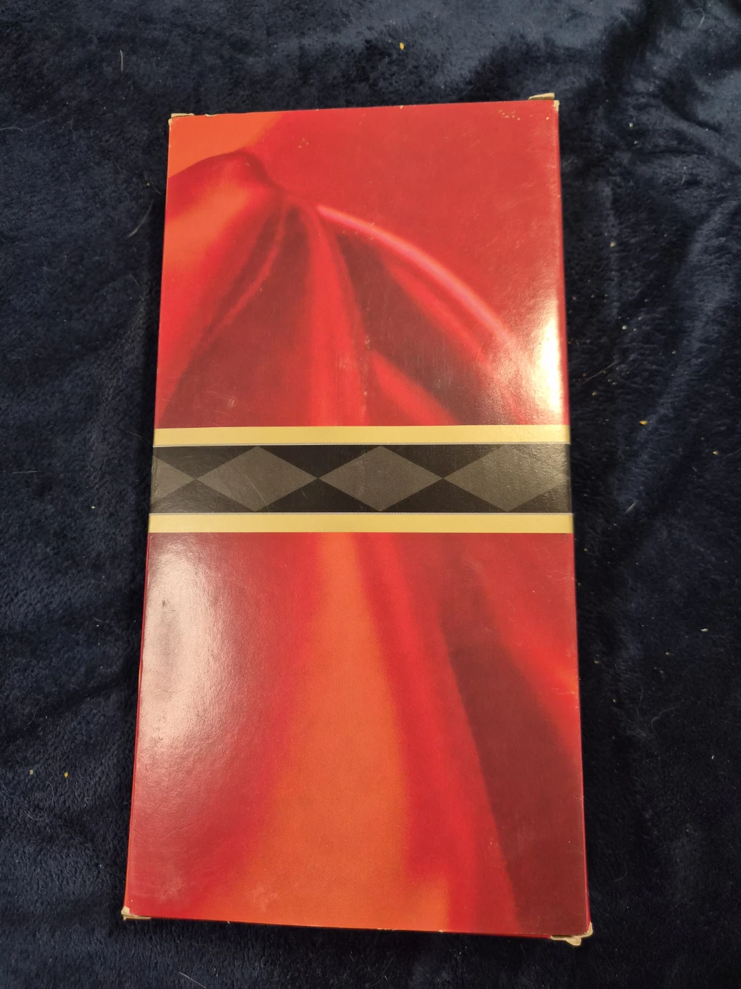 Rare Find! Avon Exclusive Winter Splendor Barbie - photo 3