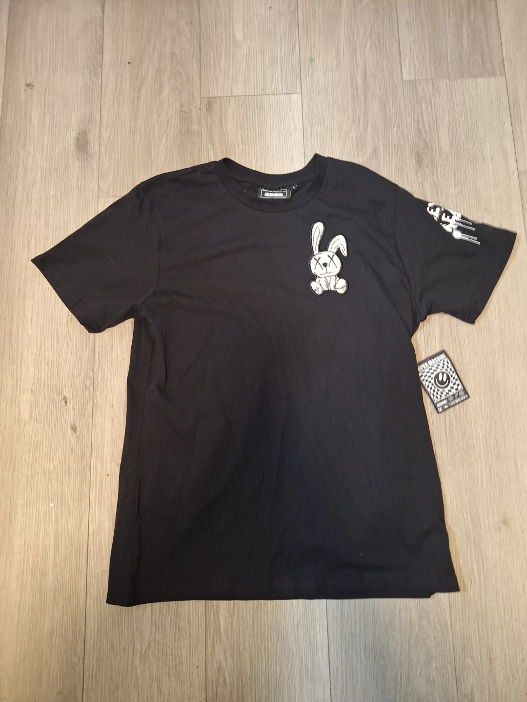 SUPER MASSIVE Black T-Shirt