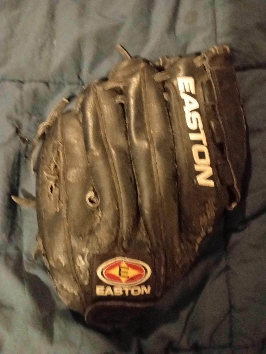 Easton Baseball Glove