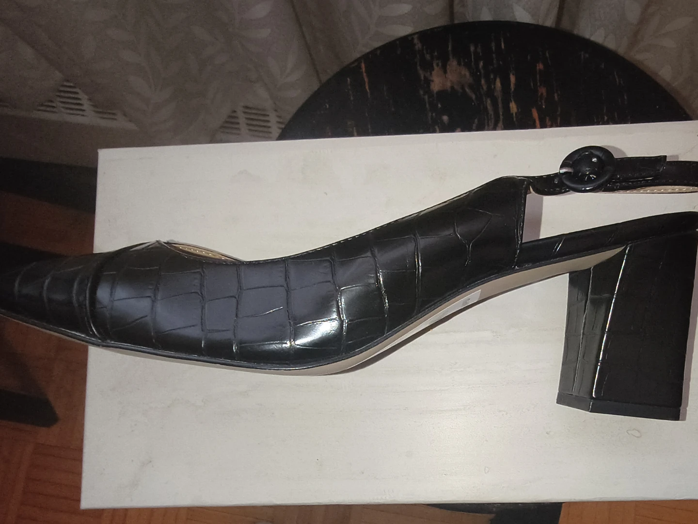 14th & Union Black Croc Embossed Slingback Heels 12 Medium - photo 2