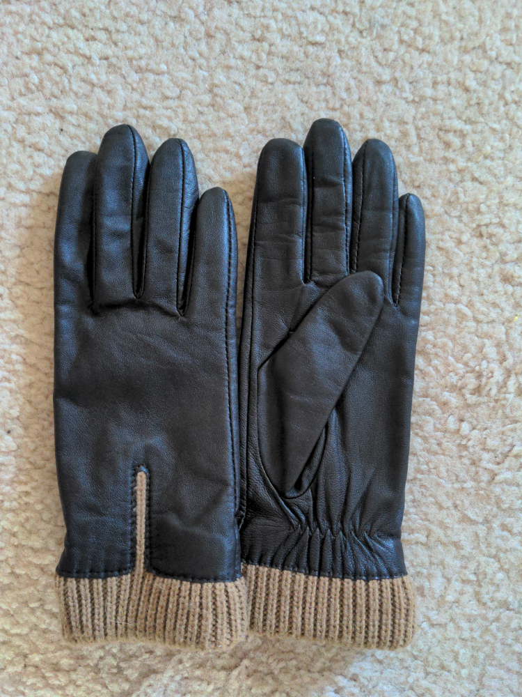 Leather Gloves with Knit Cuffs - Size m