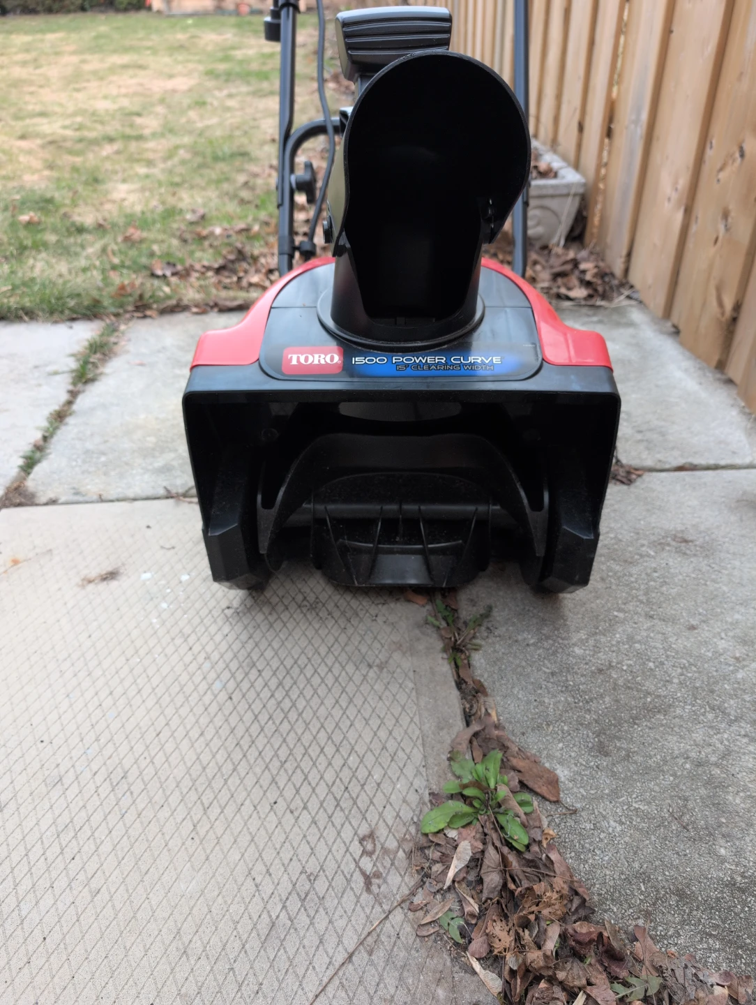 Toro 1500 Power Curve Snow Blower - photo 2
