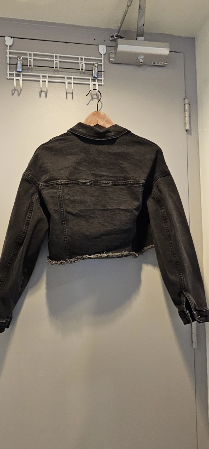 Garage Black Denim Cropped Jacket - Size M - photo 4