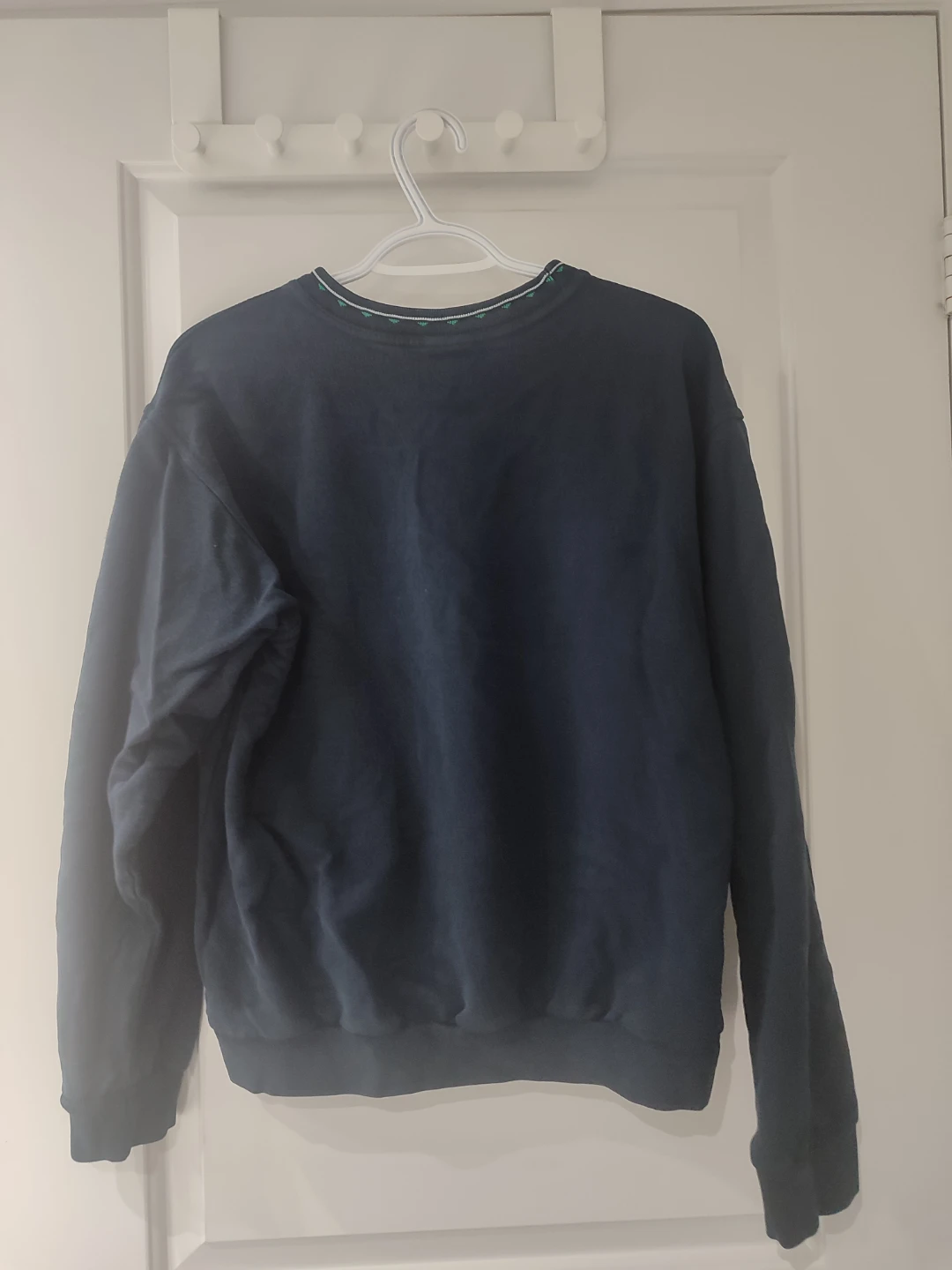 Básico Navy Blue Crewneck Sweatshirt - photo 2