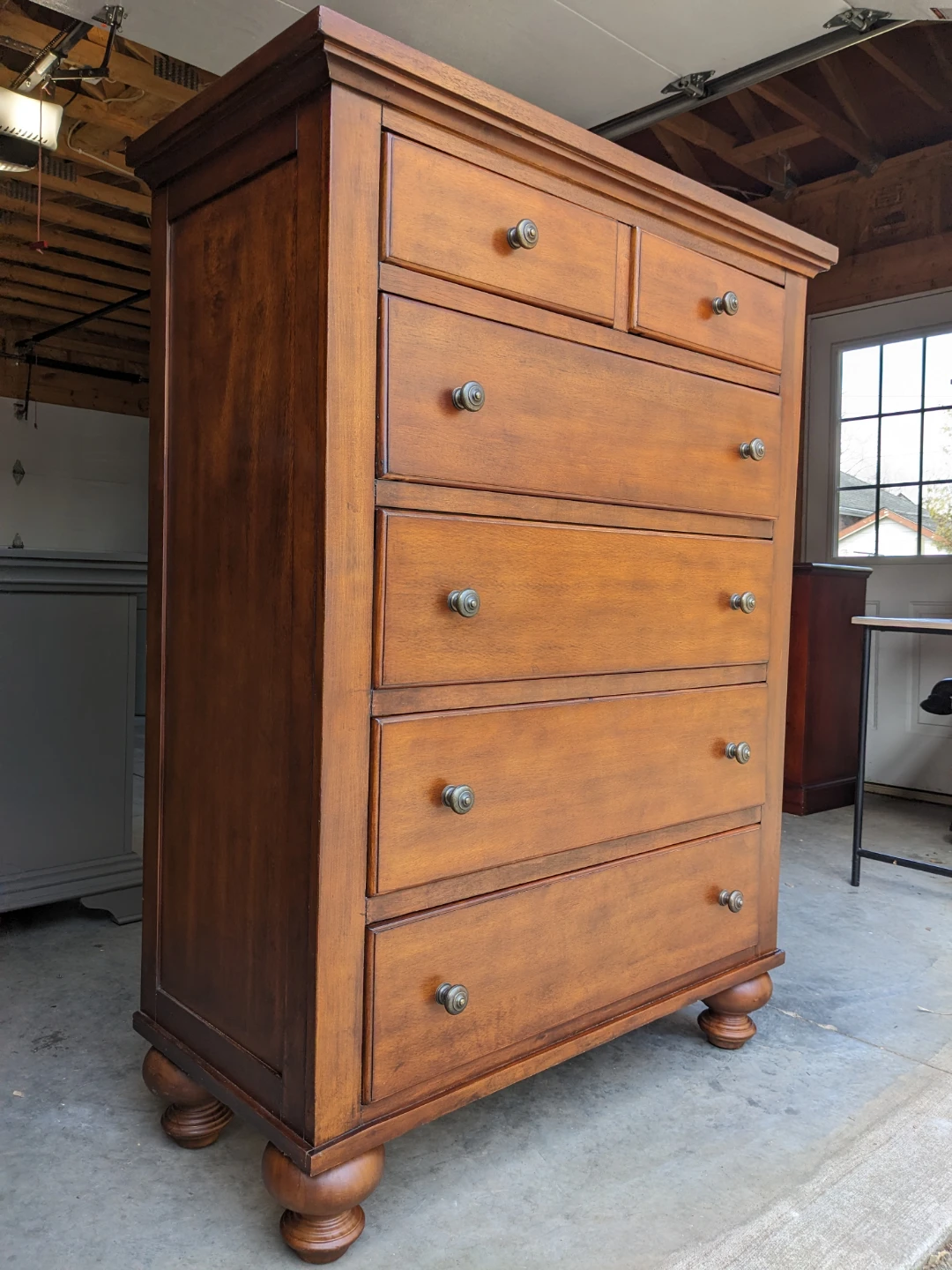6 Drawer Chest in Walnut - photo 2