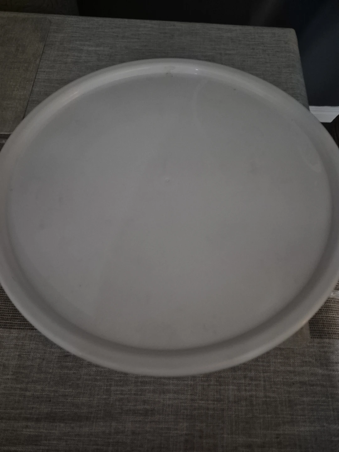 Set of 5 White Plastic Food Storage Containers with Lids - photo 3