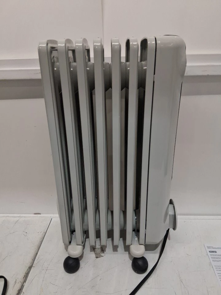 De'Longhi Oil-Filled Radiator Space Heater - photo 4