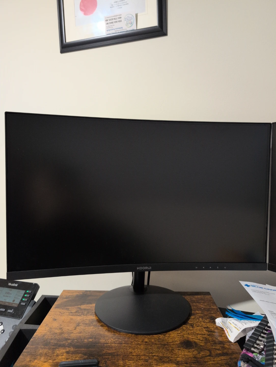 KOORUI Curved Computer Monitor
