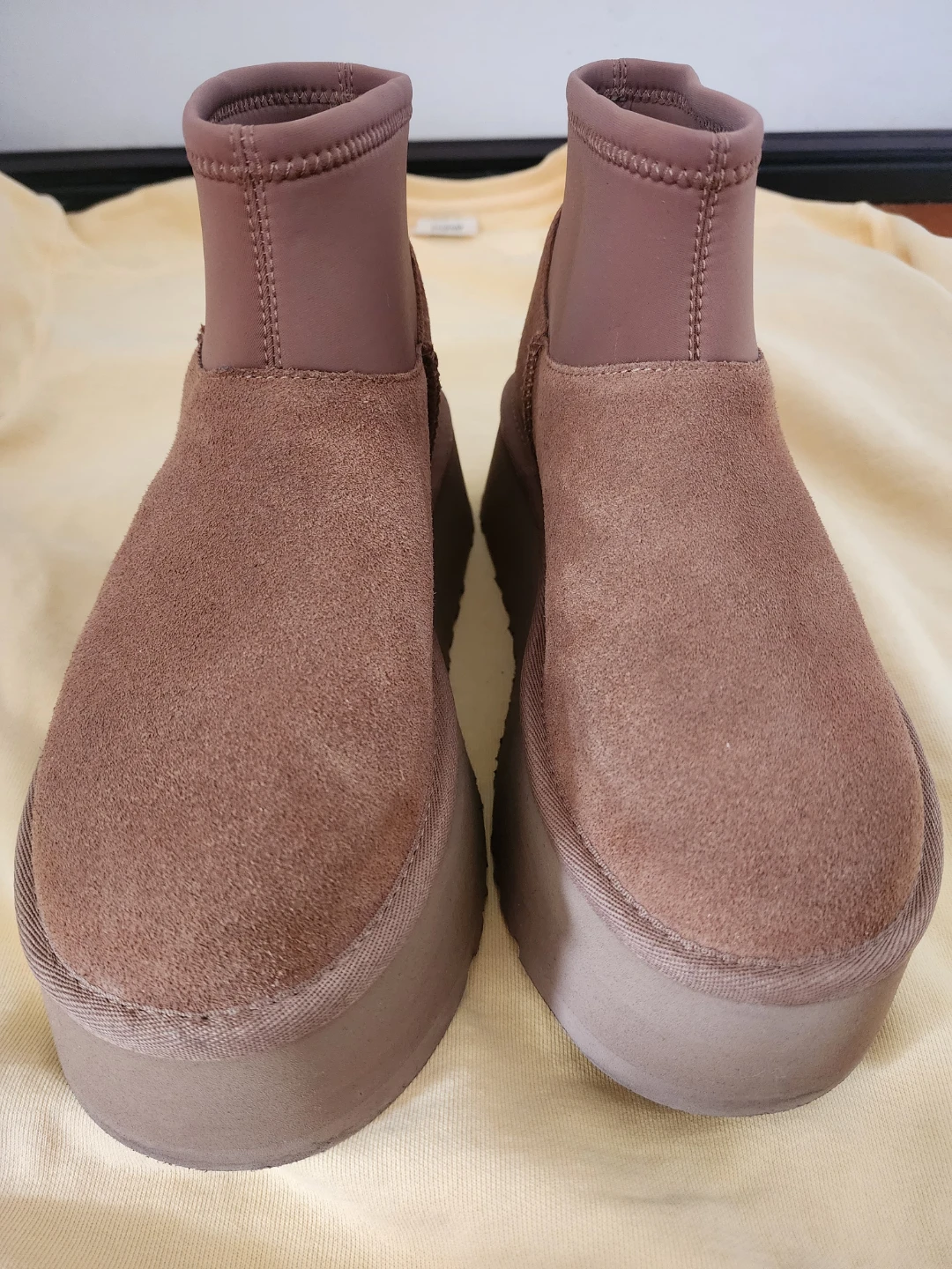 UGG Boots Brown Suede Platform Ankle Boots with Orange Pull Tabs - photo 4