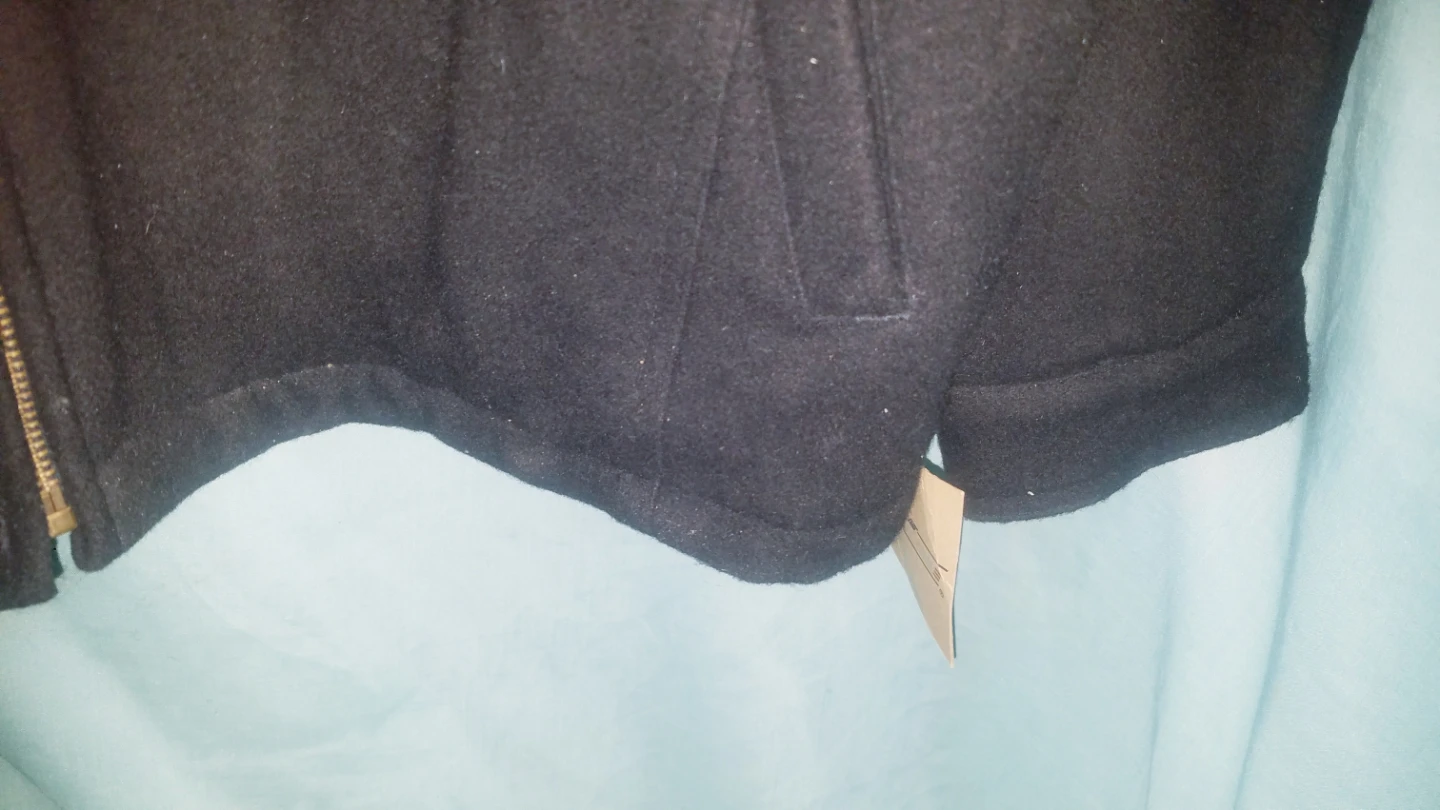 100% Black Wool Winter Coat with Quited Lining New w Tag - photo 4