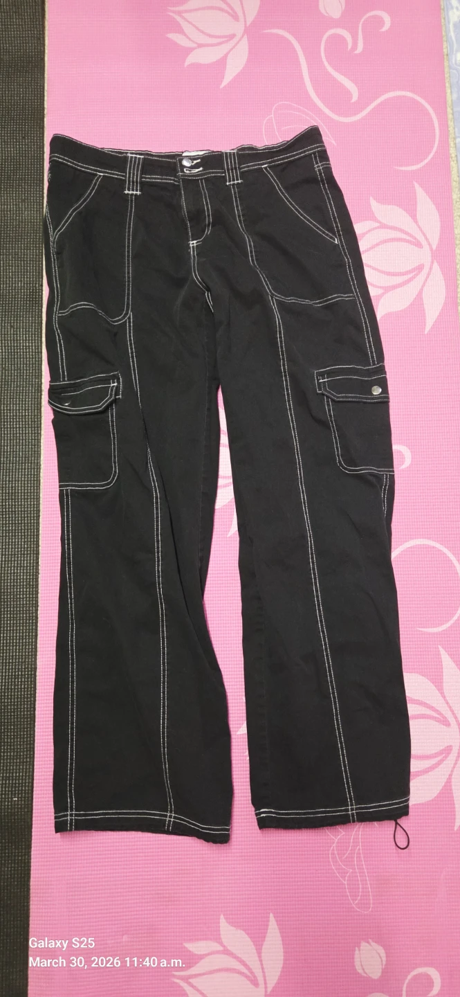 Refuge Black Cargo Pants Size M