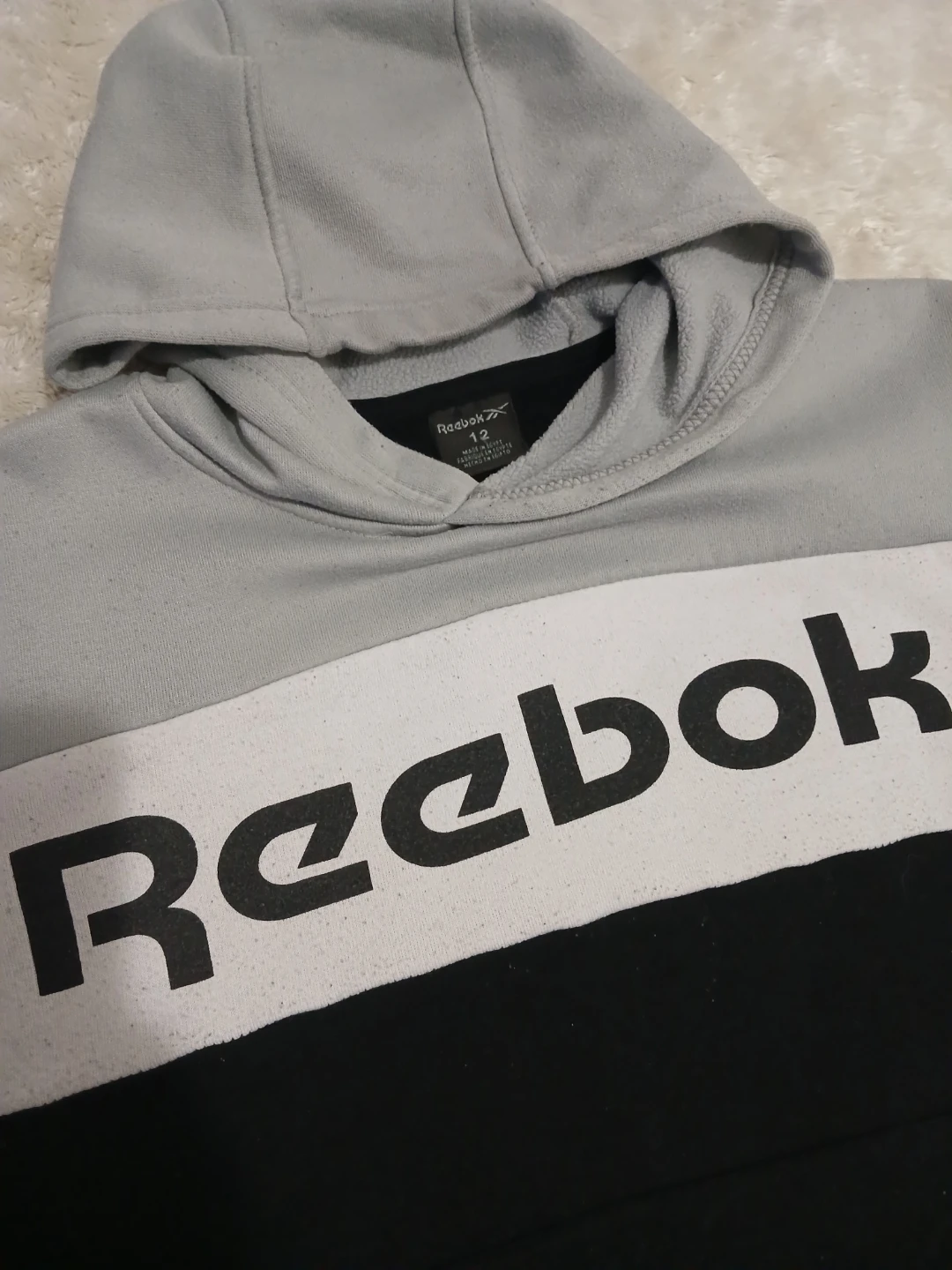 Reebok Hooded Sweater - Size 12 - photo 3