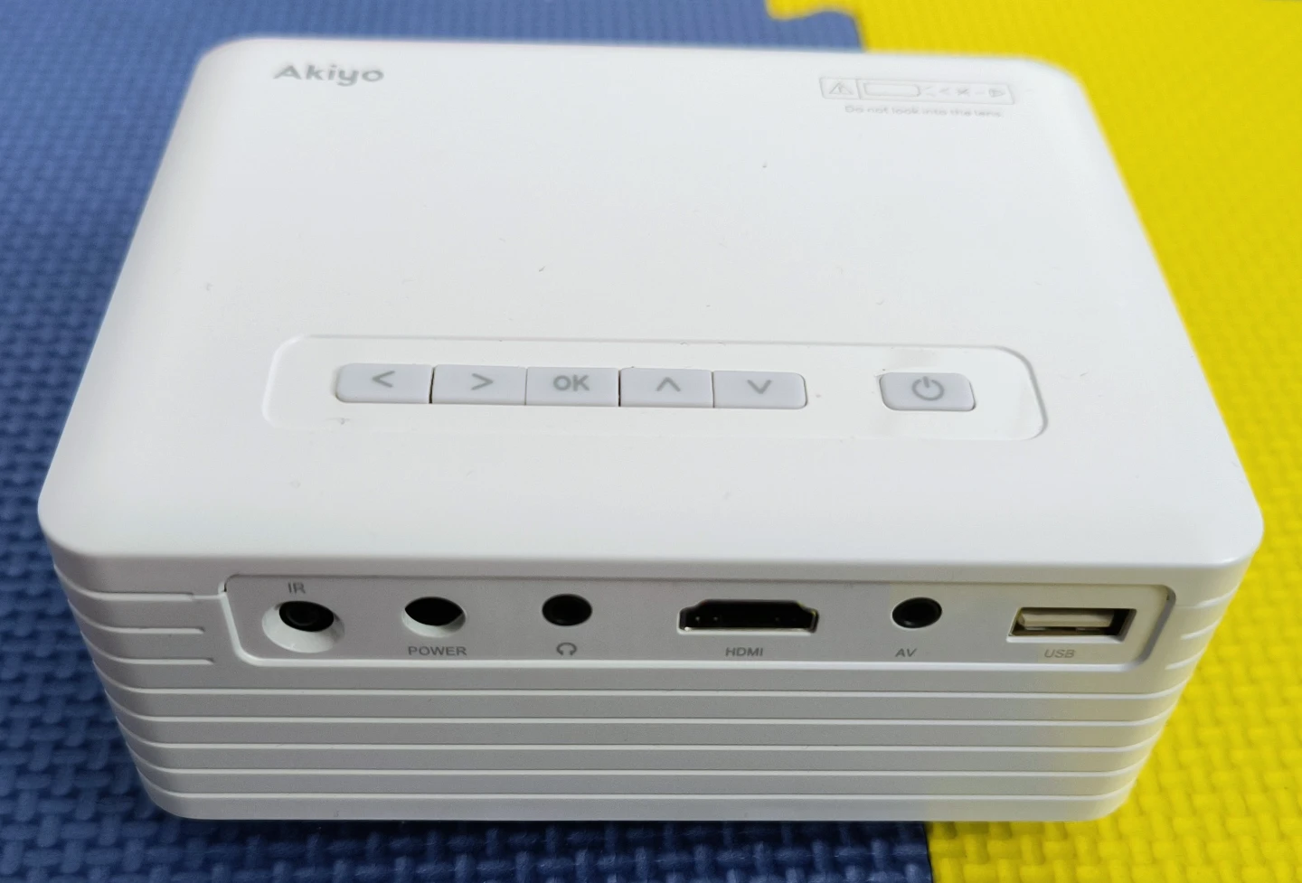 Akiyo Mini LED Projector - photo 2