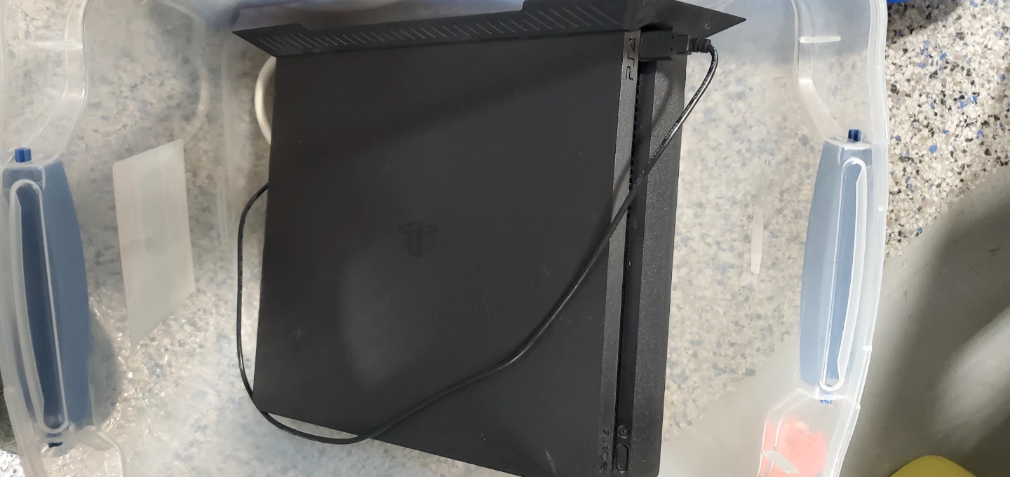 PS4 SLIM $180 OBO - photo 2