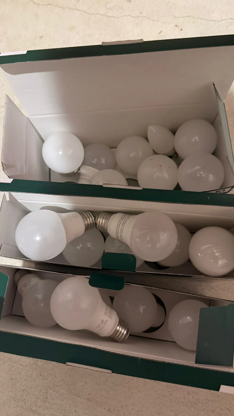 Premier LED Light Bulbs - 9W 750 Lumens 3000K (Pack of 12) - photo 3