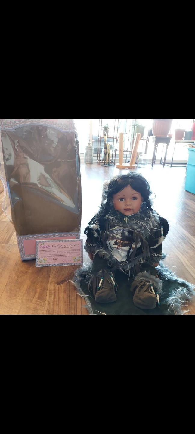 Cathay Collection Limited Edition Porcelain Doll - photo 2