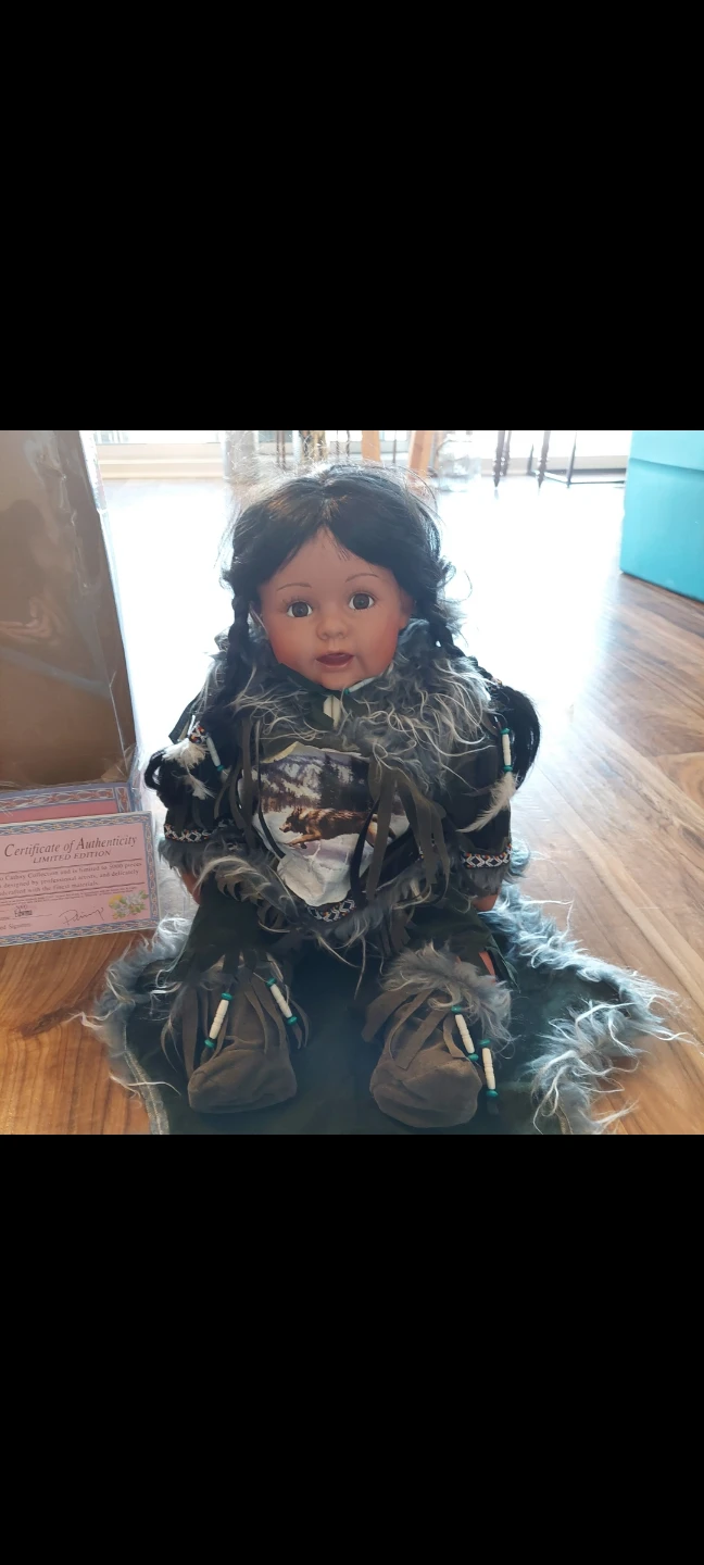 Cathay Collection Limited Edition Porcelain Doll - photo 3