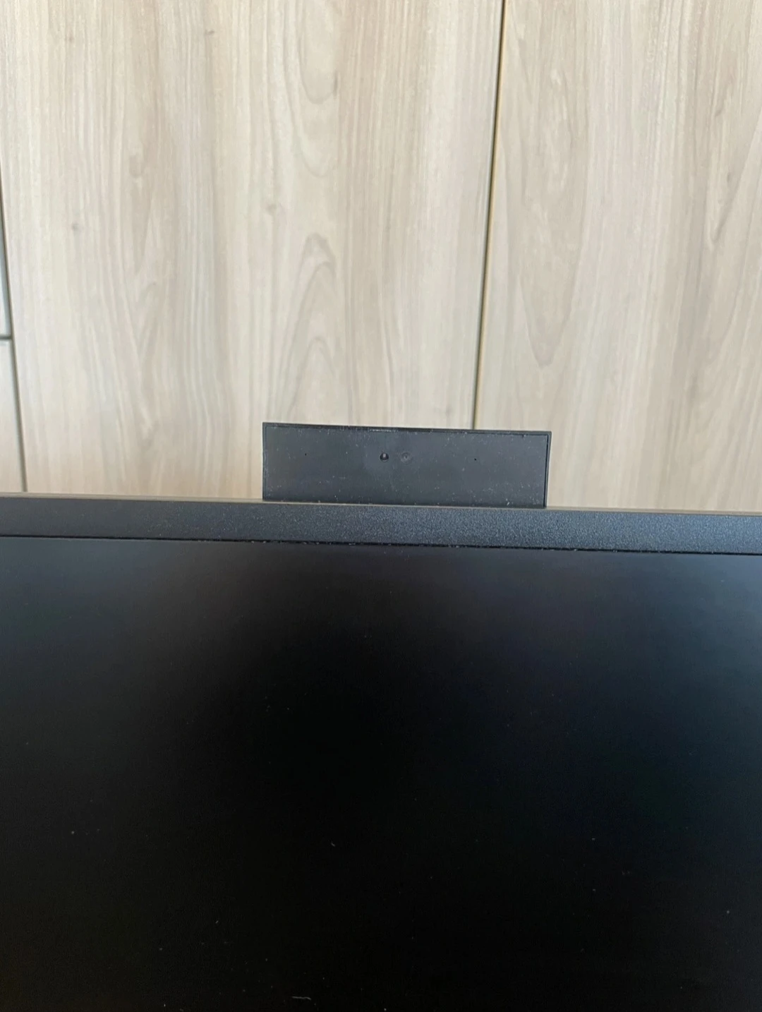 LG 24" Full HD Monitor with Built-in Webcam - photo 2