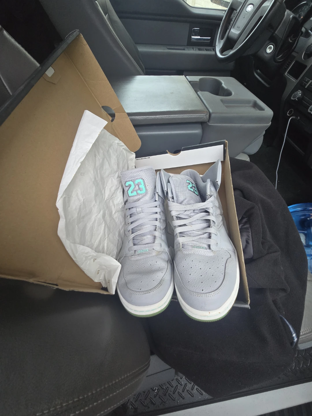 Jordan 1 Flight 4 Prem Sneakers - photo 3