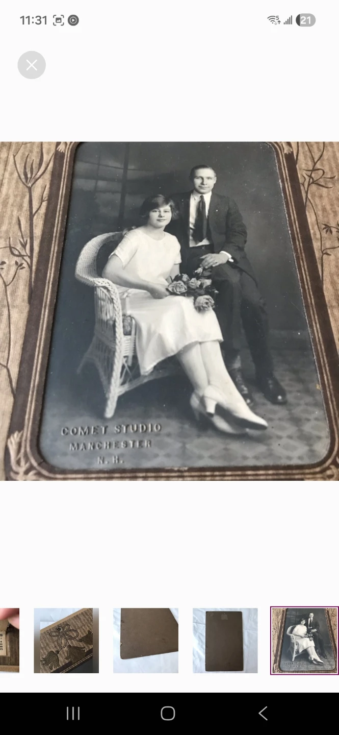 Vintage Comet Studio Portrait with 1926 Calendar - photo 4
