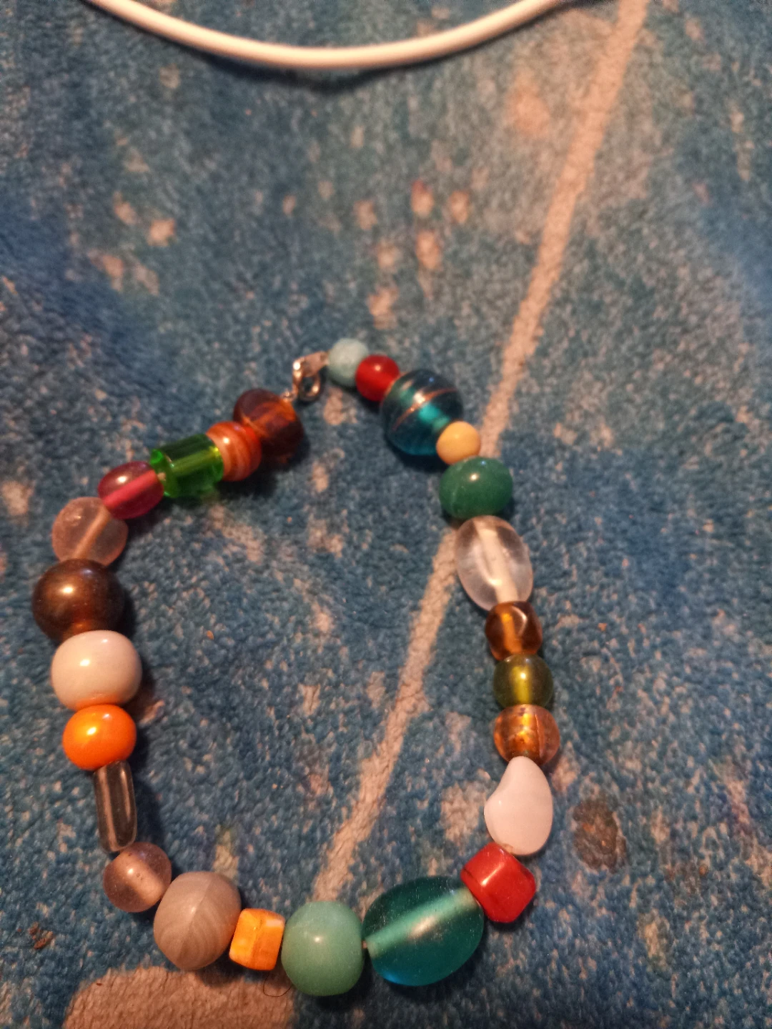 Handmade Beaded Necklace and Bracelet Set - photo 2