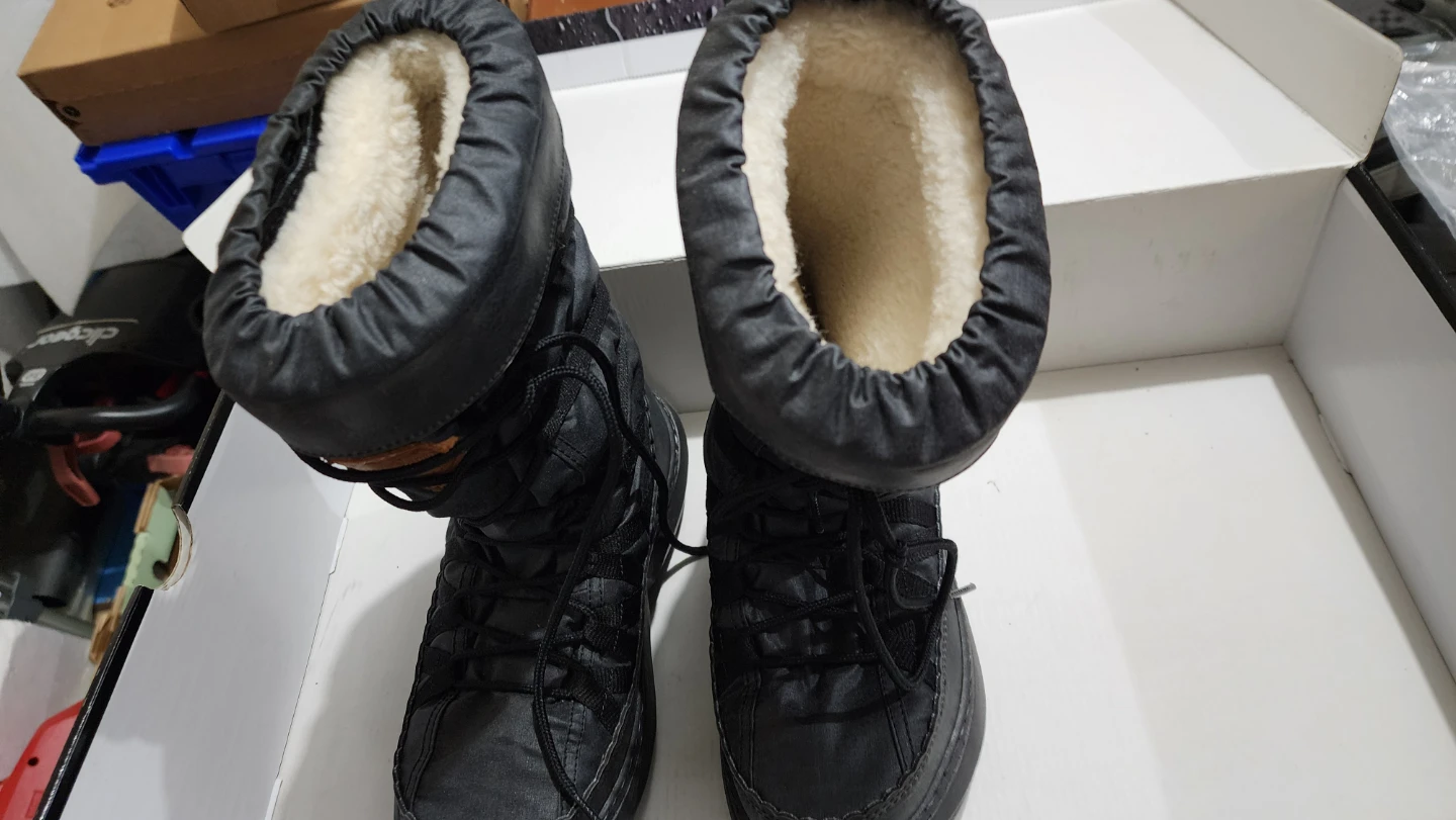 Artica Waterproof Winter Boots - Size 7 - photo 3