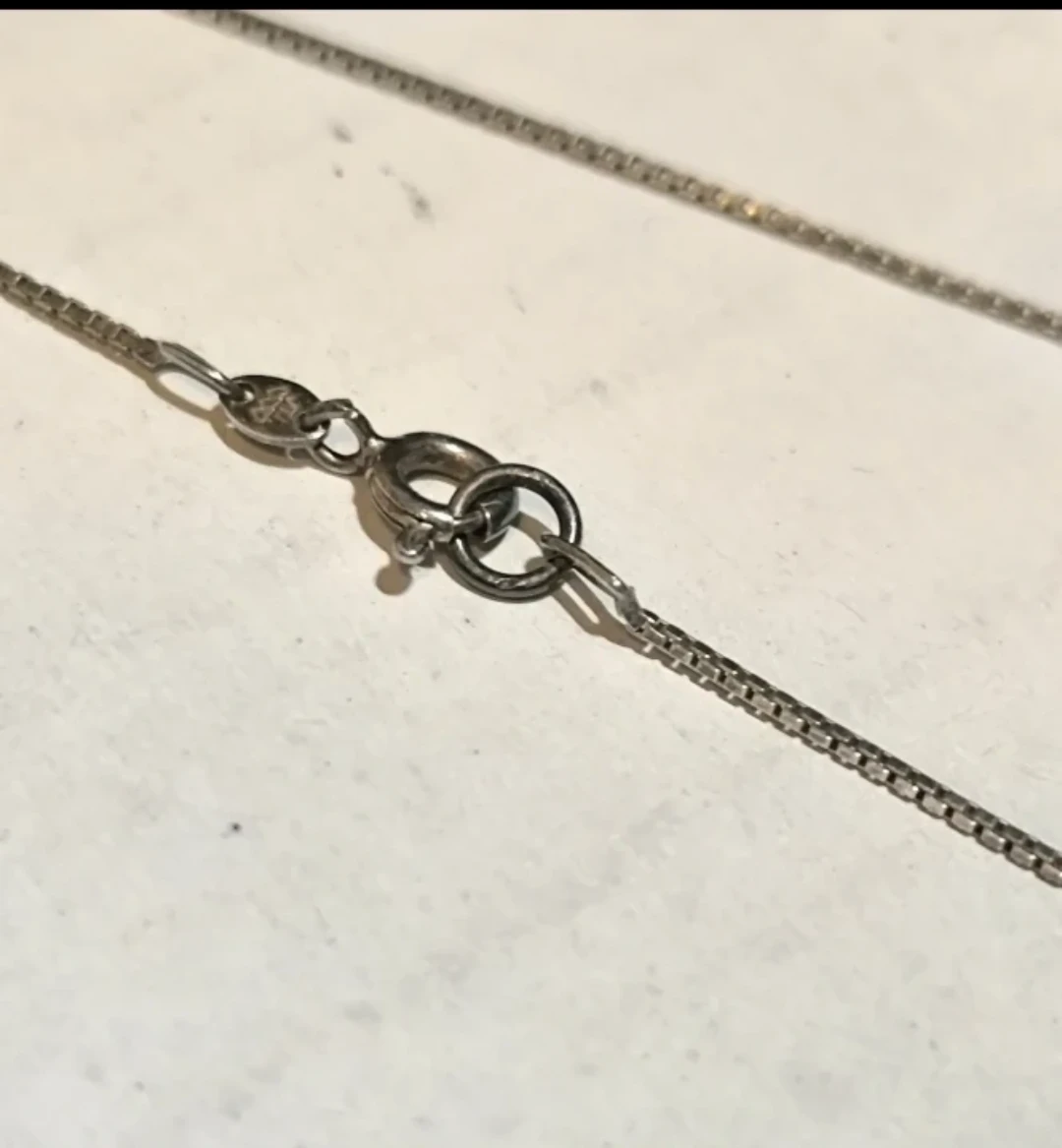 925 Silver 9 Inches Long When Closed - Necklace With Green Stone - photo 3