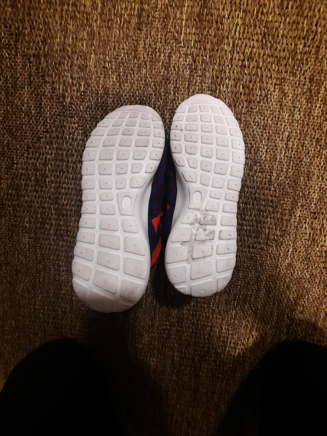 Women's Running Shoes - photo 2