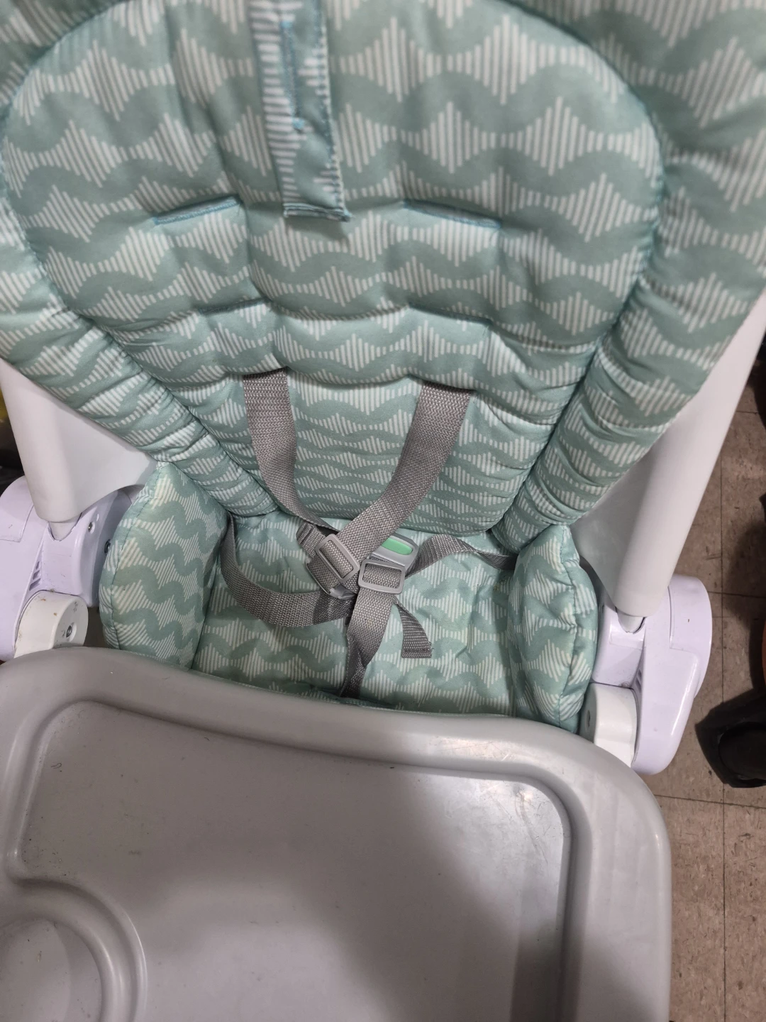 Baby High Chair with Tray and Padded Seat - photo 5
