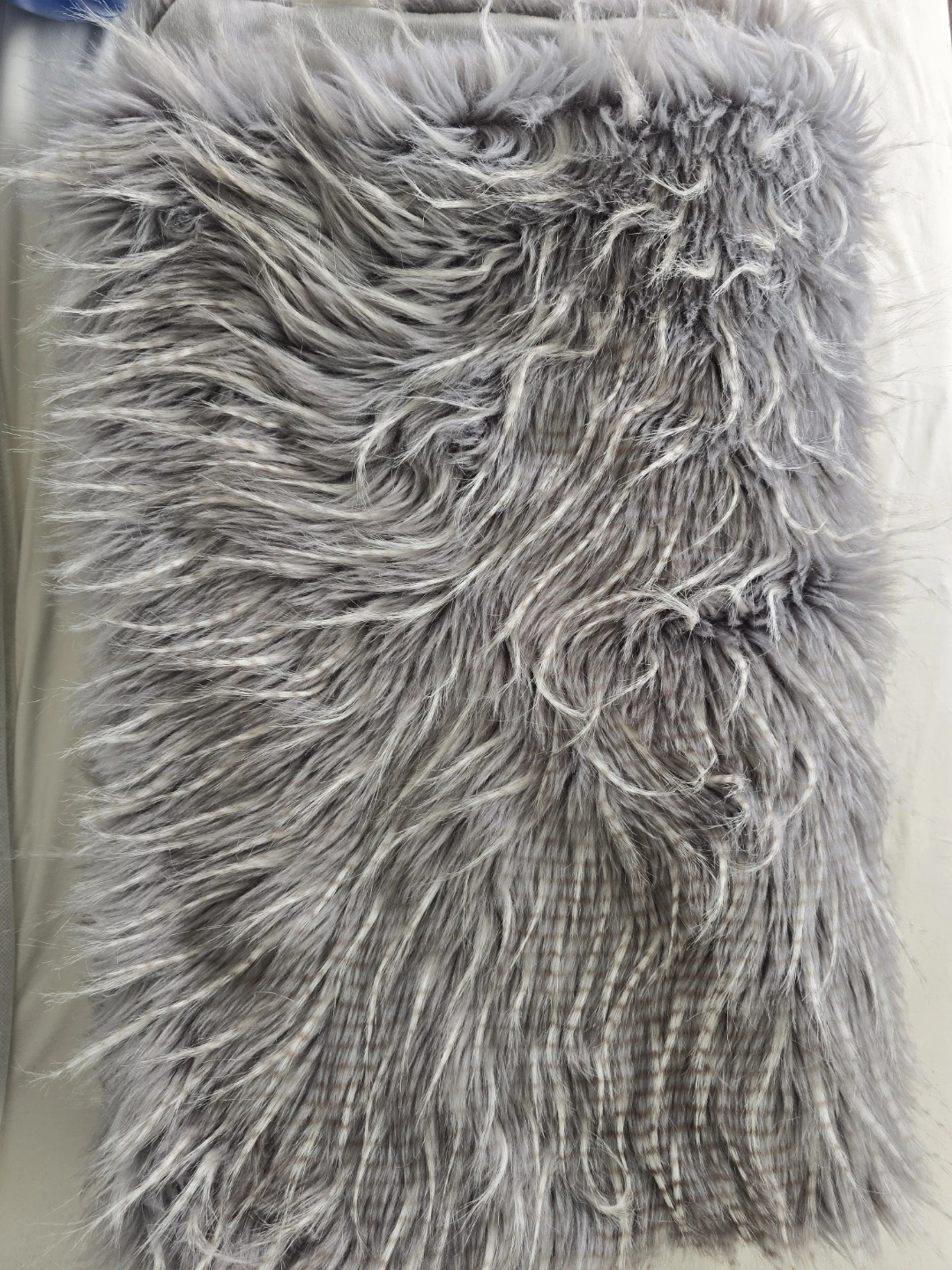 Free blanket - photo 3