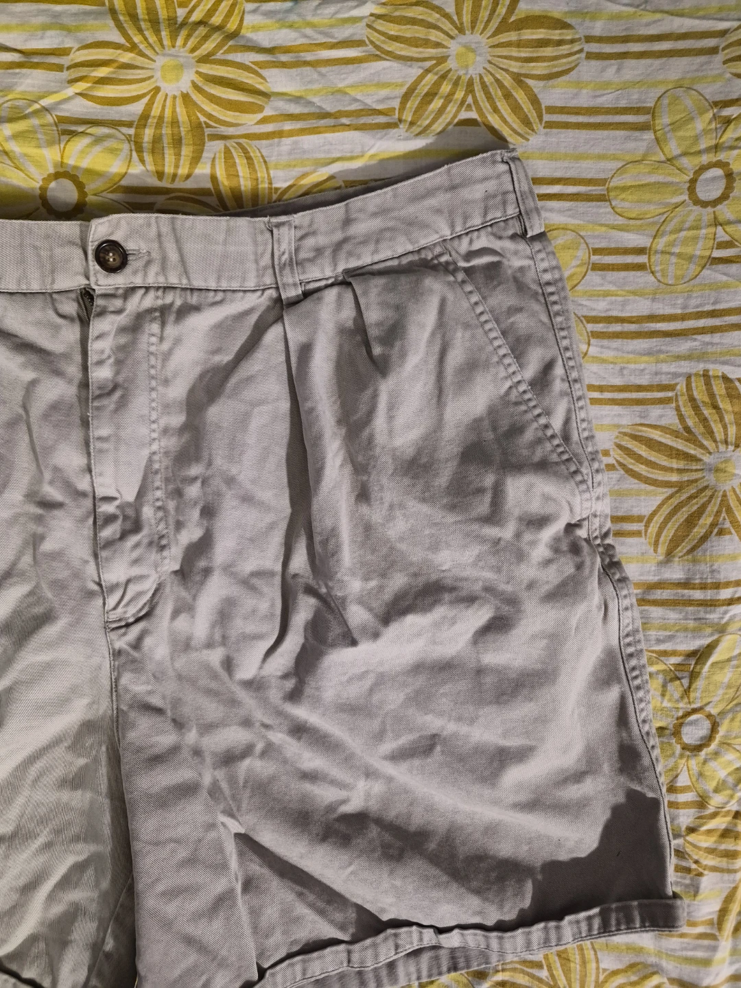Beige vintage rolled shorts - photo 3
