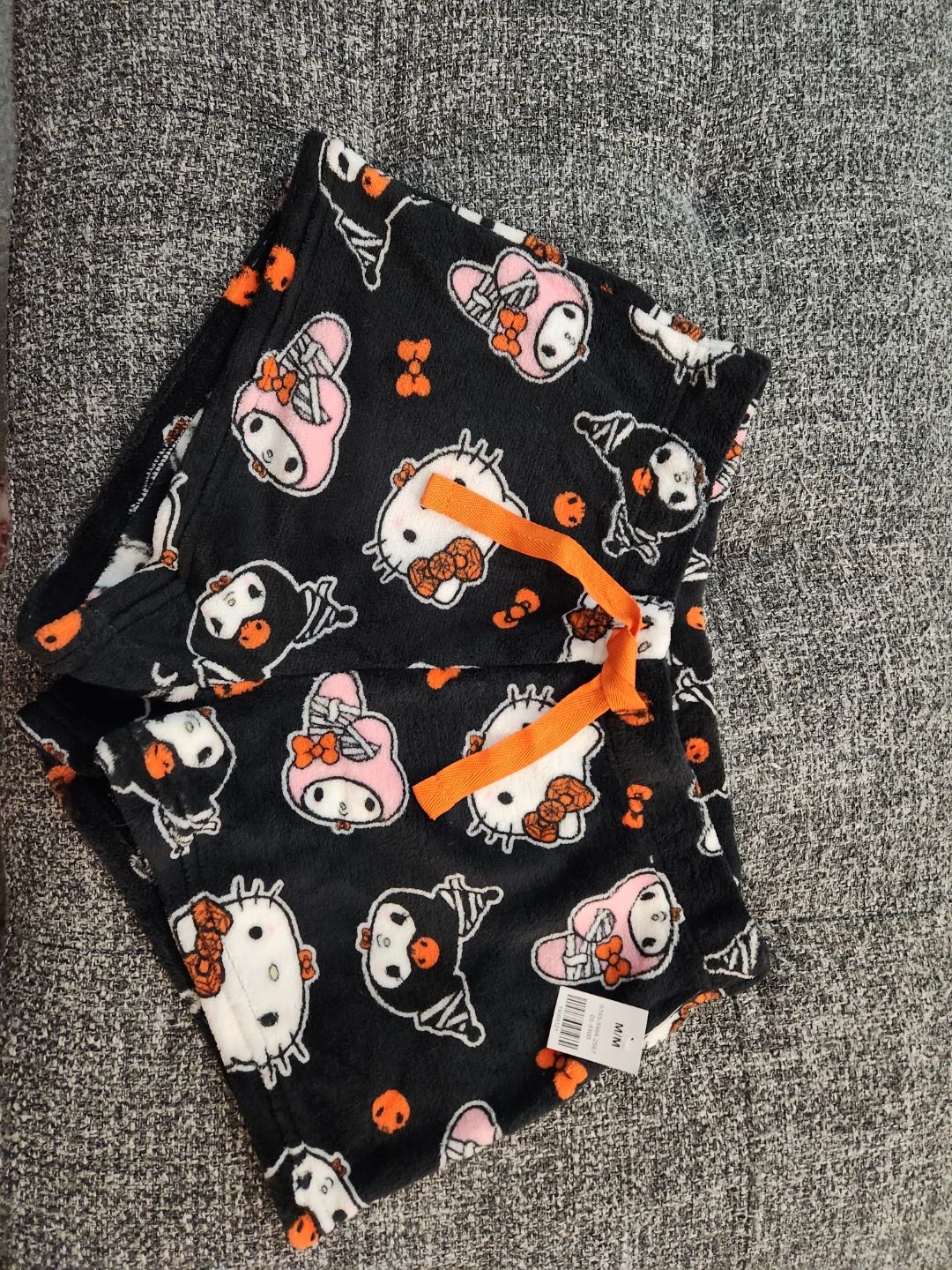 Sanrio Hello Kitty and Friends Fleece Shorts Sz. M - photo 5