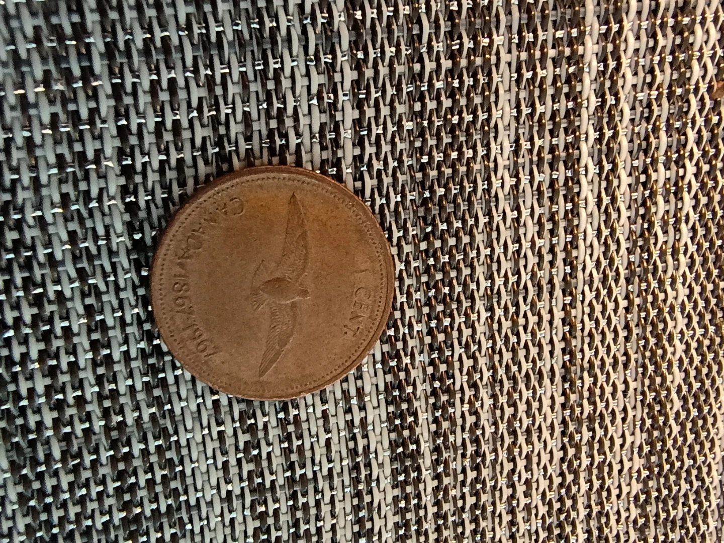 1967 Canadian 1 Cent Coin - photo 4