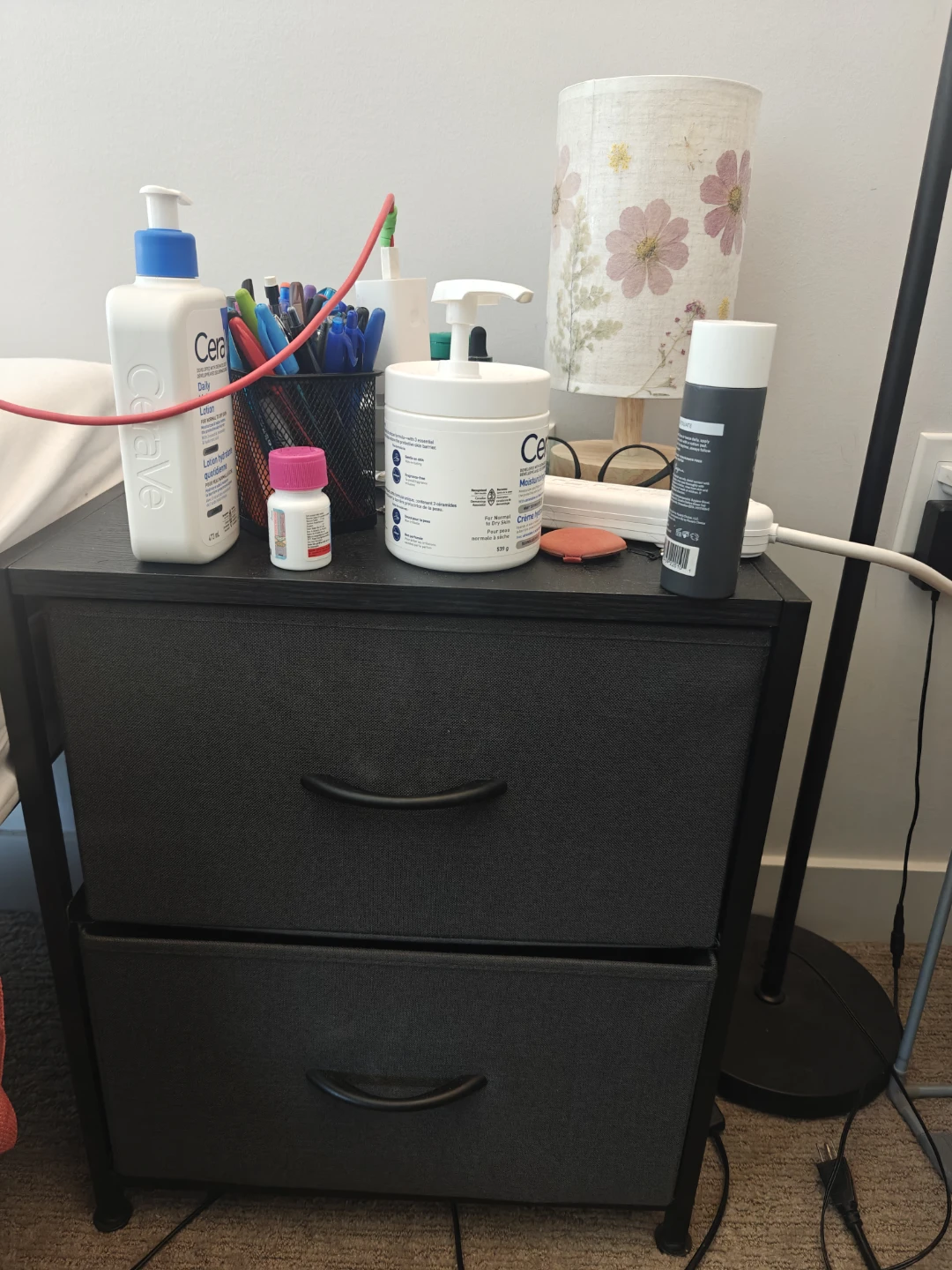 NIGHTSTAND-URGENT PICKUP NEAR SURREY CENTRAL