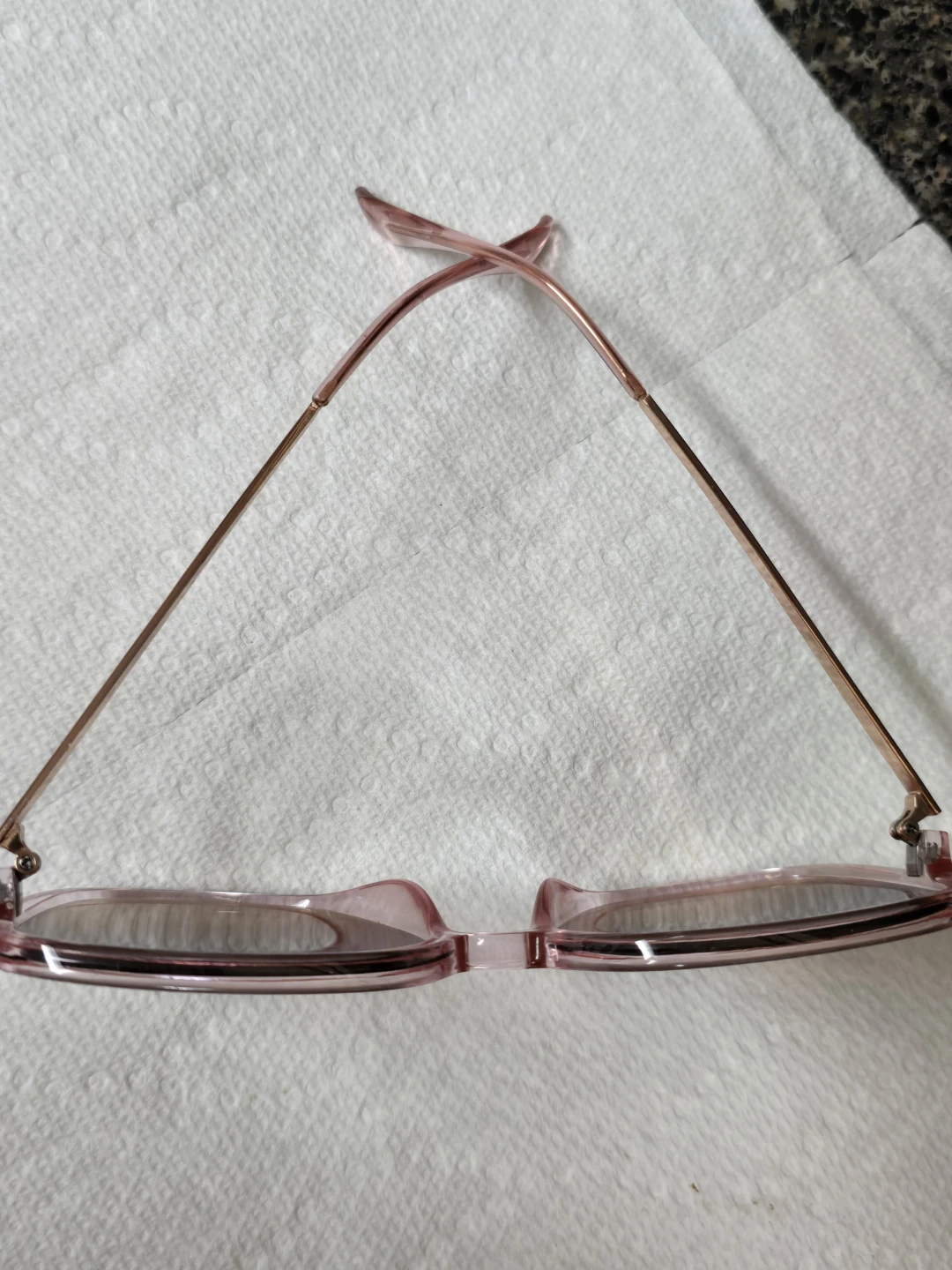 Pink Oversized Sunglasses- Exellent condition - photo 3