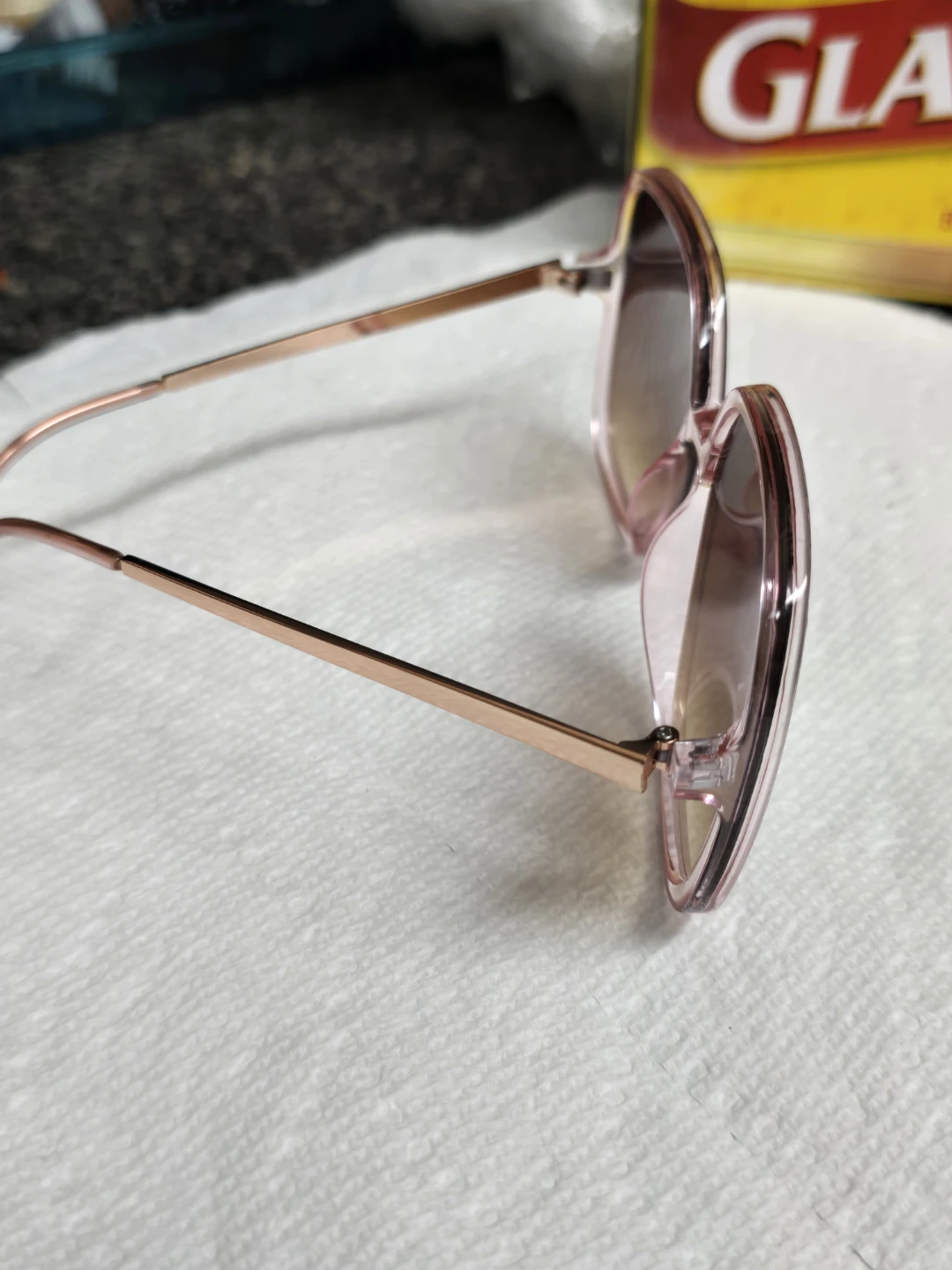 Pink Oversized Sunglasses- Exellent condition - photo 4