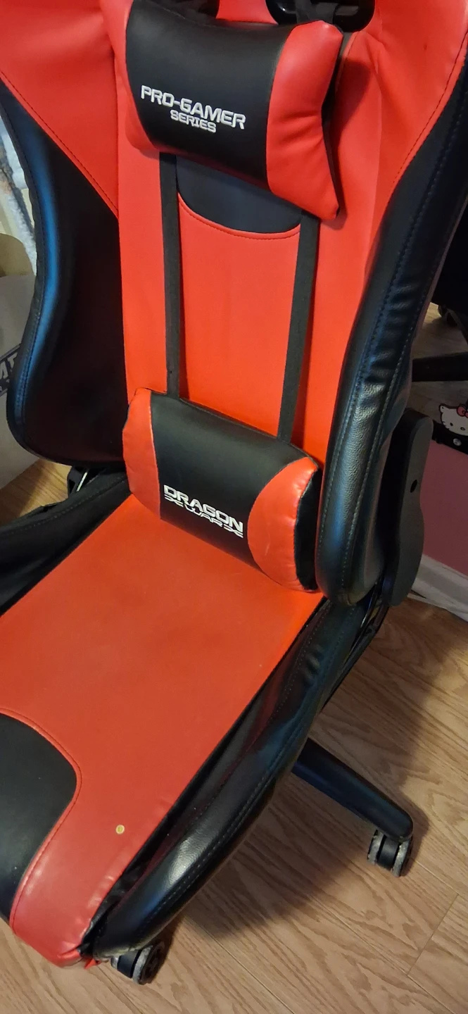 Dragonwar Pro-Gamer Series Gaming Chair